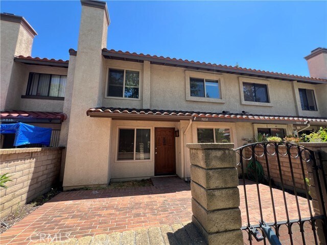 Foto principal - 9814 Ladera Ct