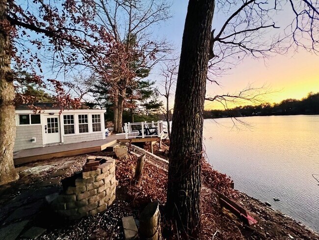Building Photo - 161 Micajah Pond Rd