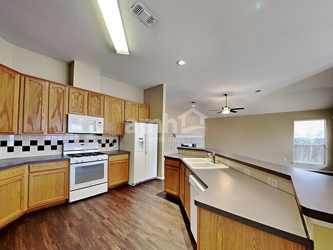 Foto del edificio - 1606 Windcastle Dr