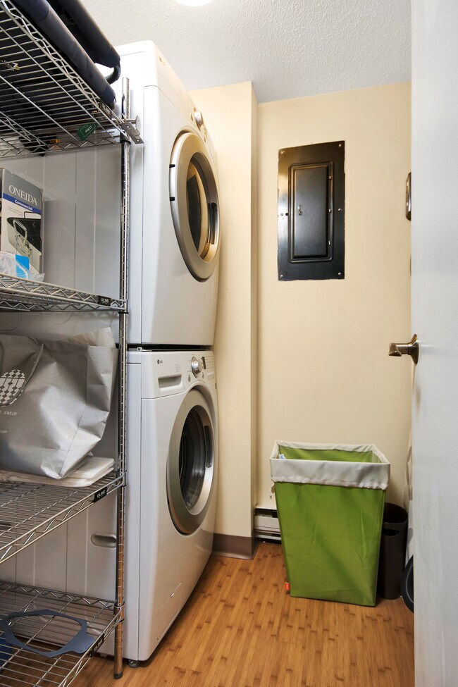 Foto del edificio - 340 Eastern Promenade