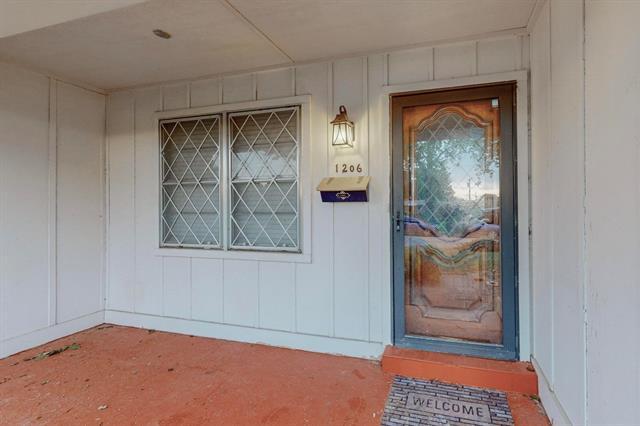 Building Photo - 1206 Beacon Hill Dr