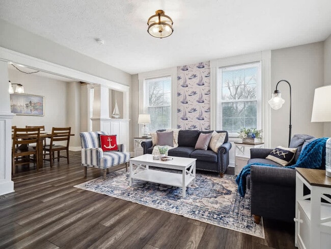 Foto del edificio - 1610 Cooper Foster Park Rd