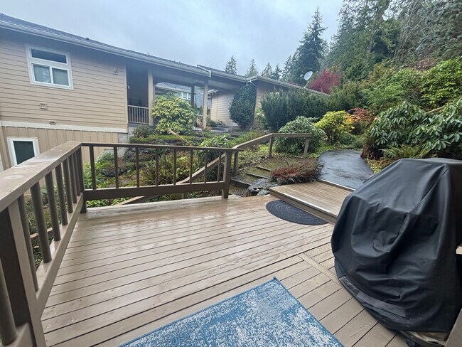 Foto del edificio - 221 N Bay Ln