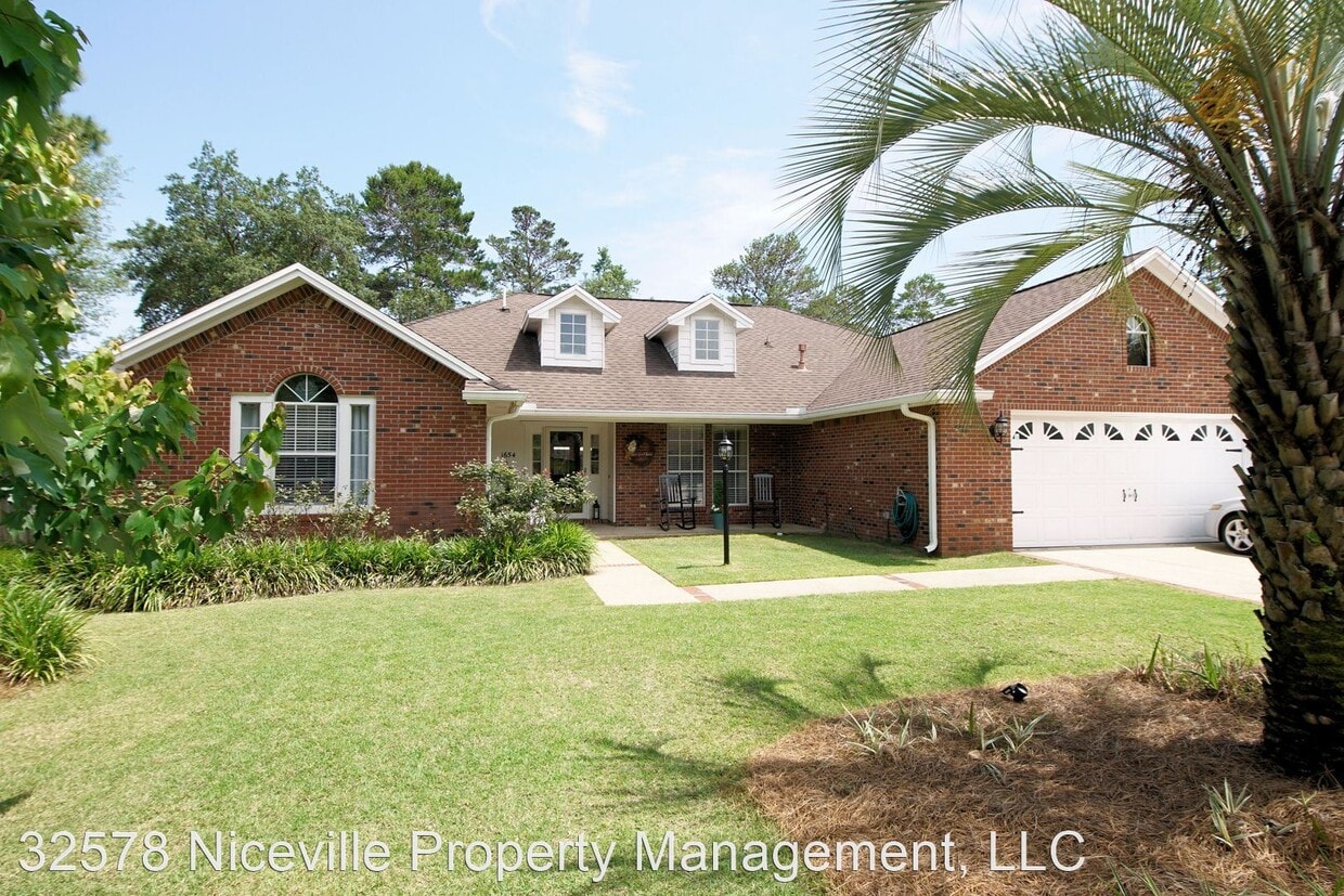 Primary Photo - 4 br, 2 bath House - 1654 Parkside Circle