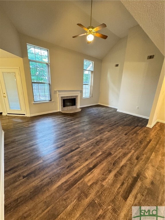 Building Photo - 144 Village Lake Dr