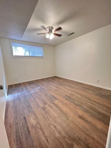 Building Photo - 2303 Sears Ct