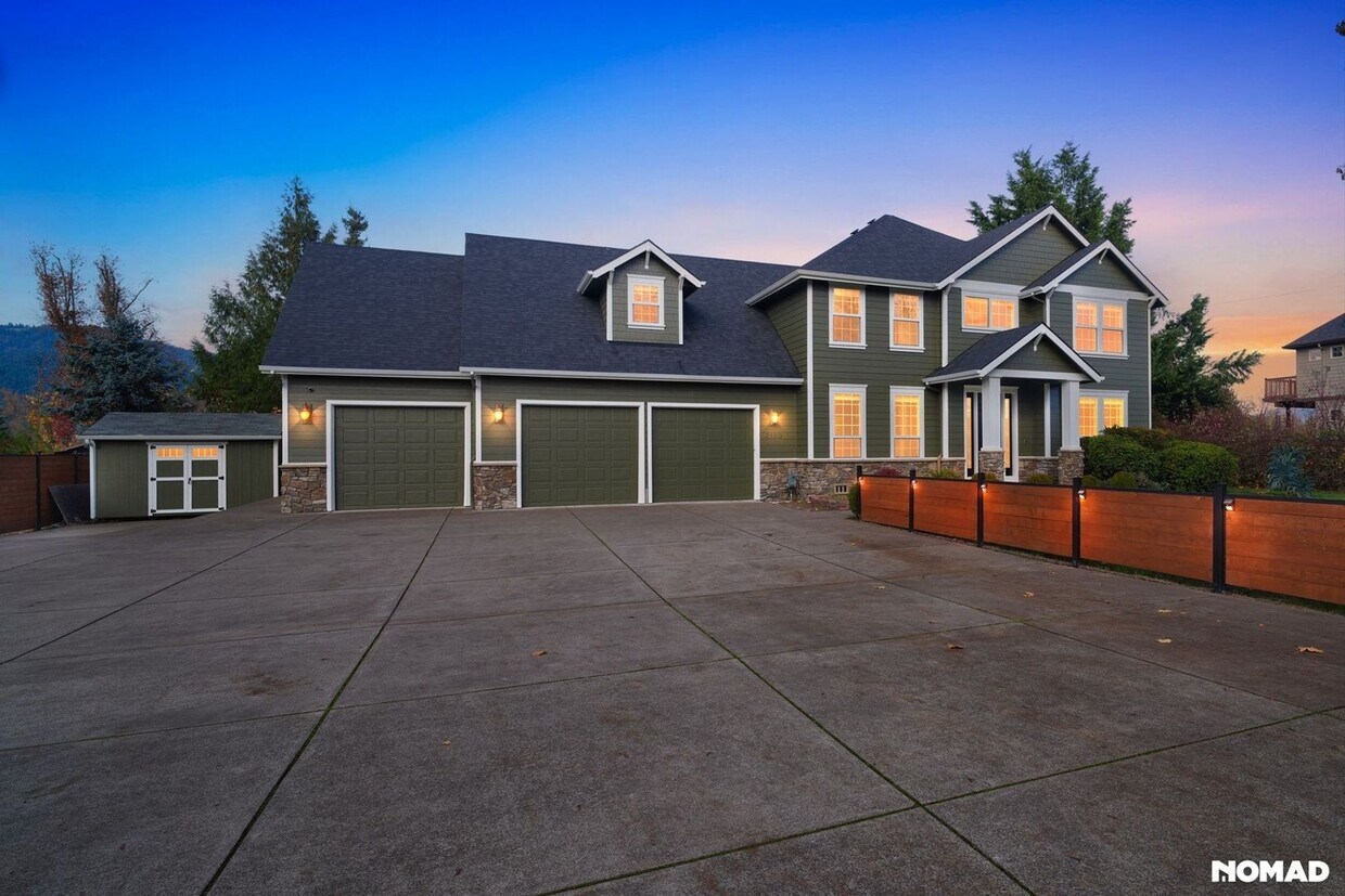 Foto principal - 3120 Hayden Bridge Rd