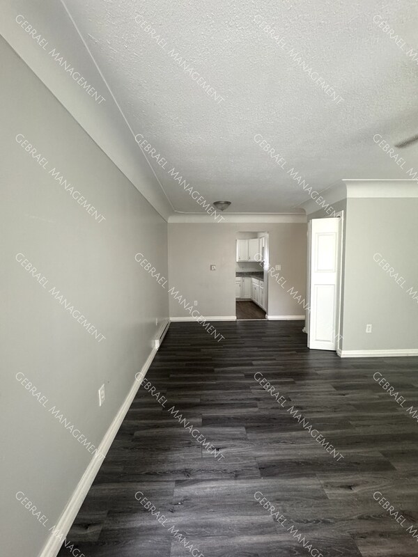 Foto del edificio - 2494 S Duffield Rd