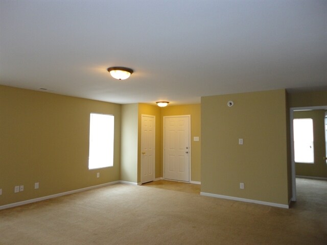 Foto del edificio - 1229 Oak Hill Lane