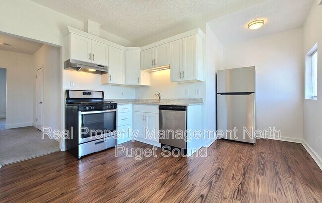 Building Photo - 2626 Rucker Ave