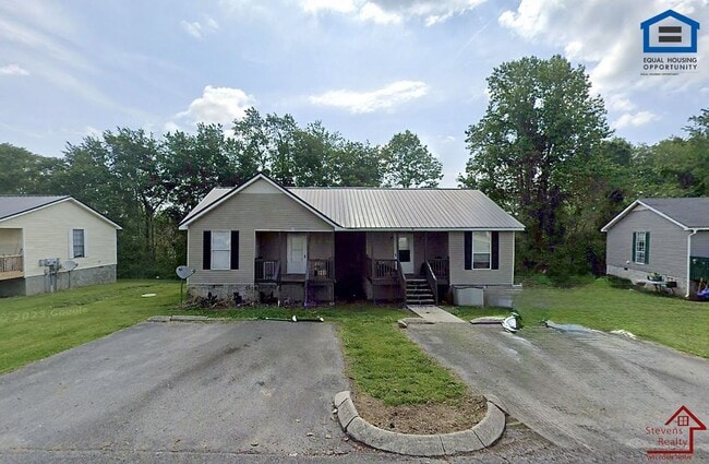 Building Photo - 220 Dogwood Pointe Dr