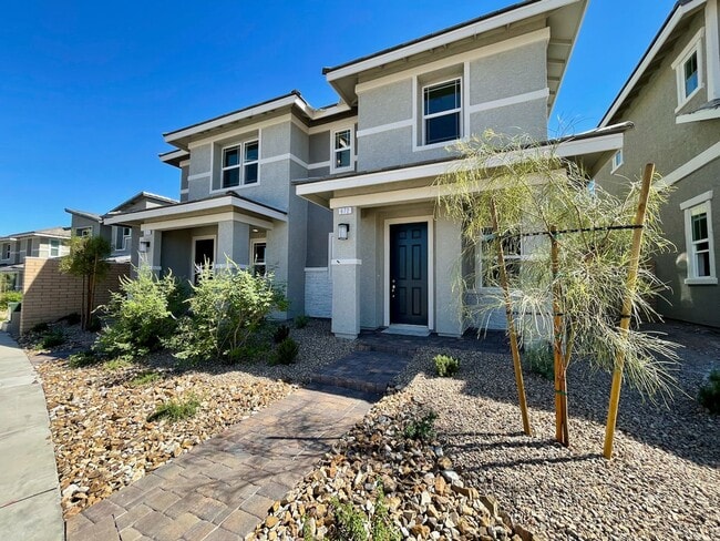 Building Photo - Built in 2023 3 BED 2.5 BATH TOWNHOME IN H...