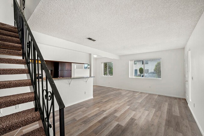 Foto del edificio - 12143 Wintercrest Dr