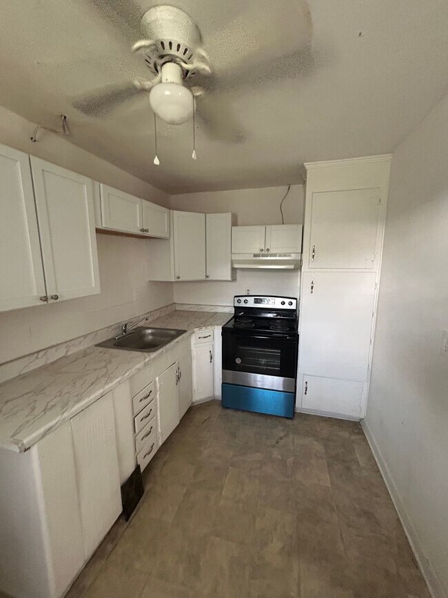 Foto del edificio - North Charleston Triplex Unit
