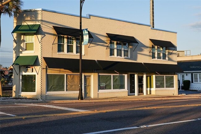 Foto del edificio - 421 W Fairbanks Ave