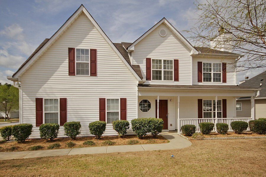 Primary Photo - 1807 Summit Creek Way