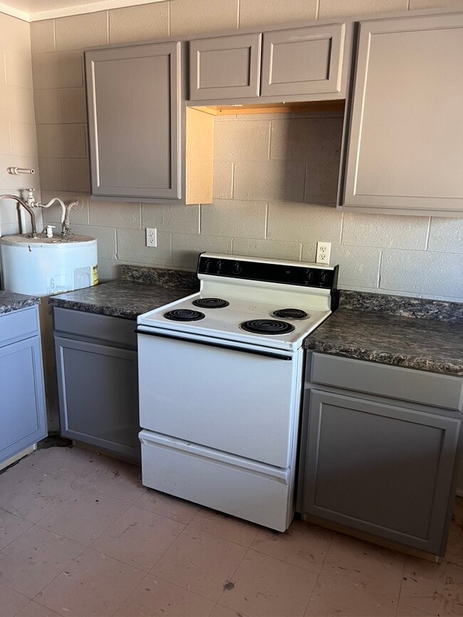 Building Photo - 8728 Old U.S. 30