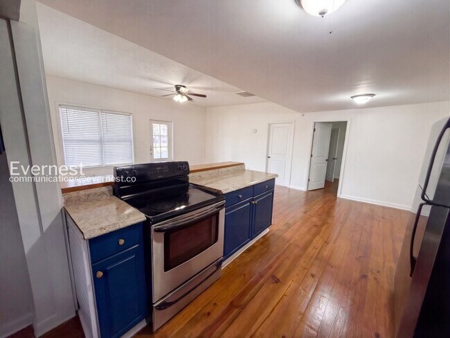 Foto del edificio - 506 Alpha St S