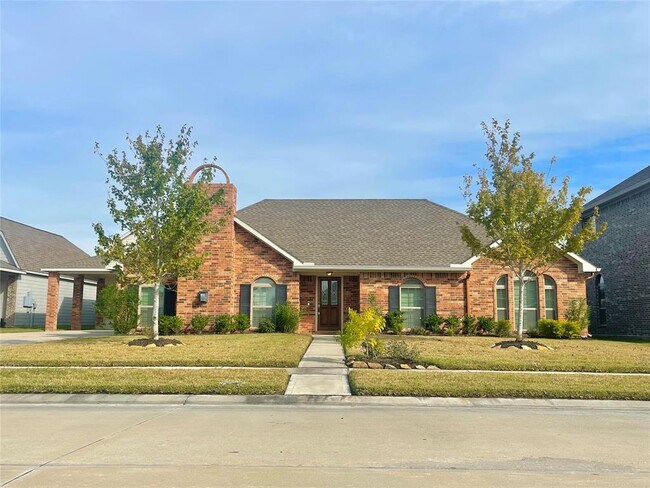 Building Photo - 6535 Bastrop Trl