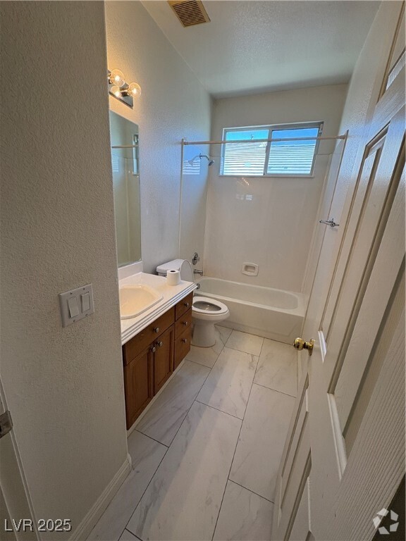 Building Photo - 6783 Quarterhorse Ln