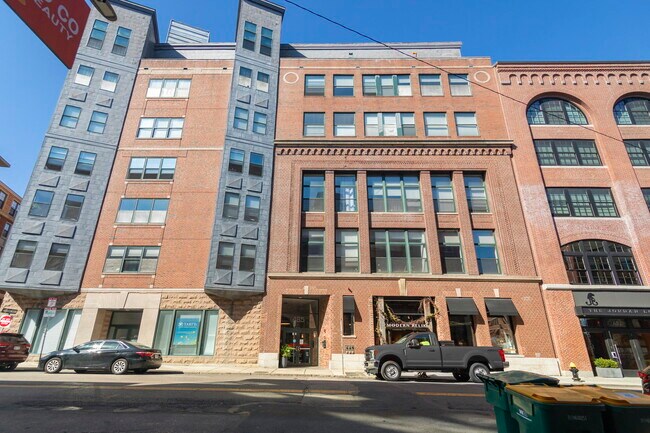Building Photo - 485 Harrison Ave