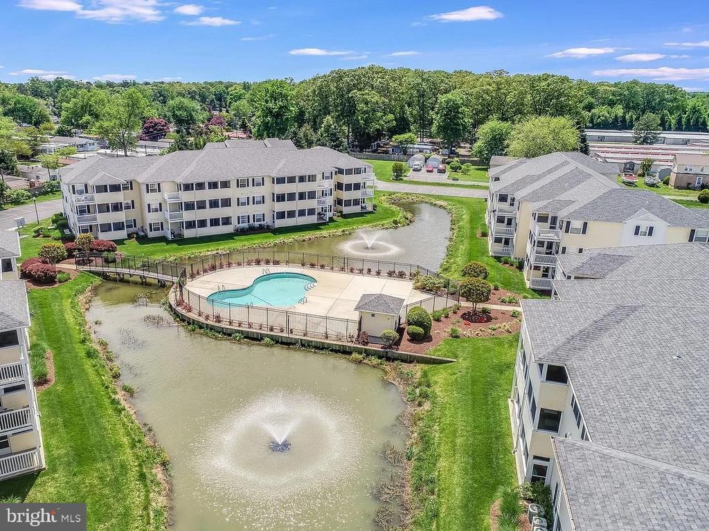 Building Photo - 36501 Palm Dr