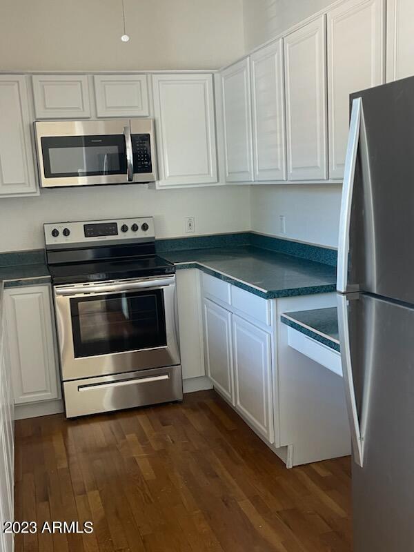Building Photo - 5400 Hardy Dr