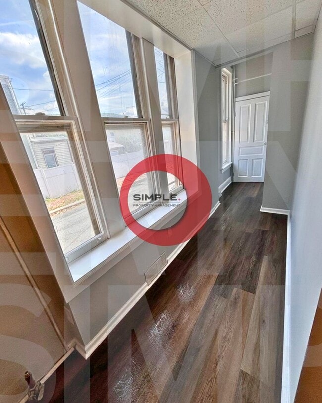 Foto del edificio - 620 Willow St