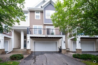 Building Photo - 11925 Emery Village Dr N