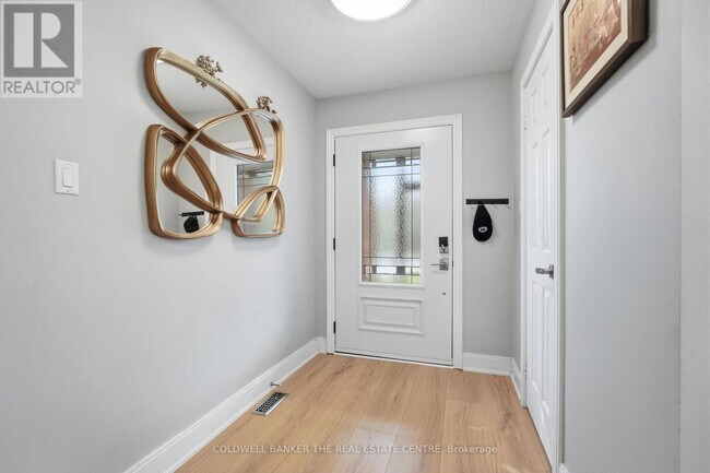 Photo du bâtiment - 661 Fothergill Blvd