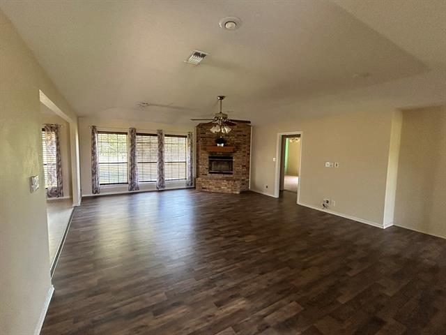 Building Photo - 400 Hale Pl