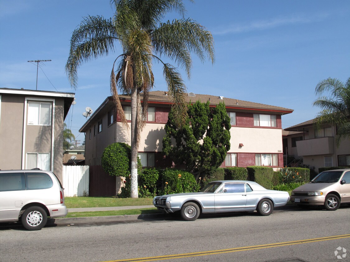 Building Photo - 3581 Norton Ave