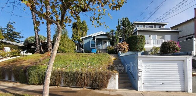 Building Photo - 804 1/2 El Redondo Avenue