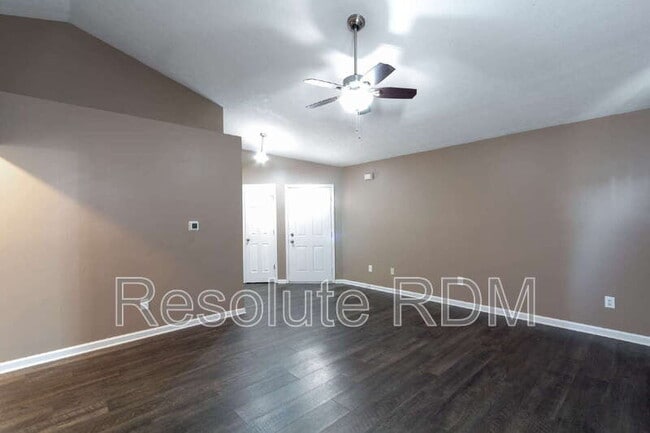 Building Photo - 9130 Allegro Dr
