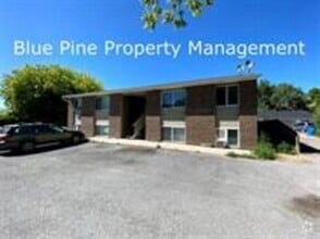 Building Photo - 322 Fredregill Rd