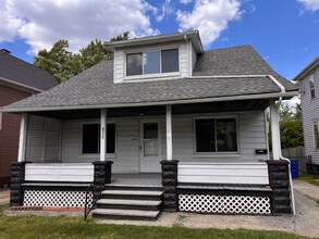 Building Photo - 8713 Jeffries Ave