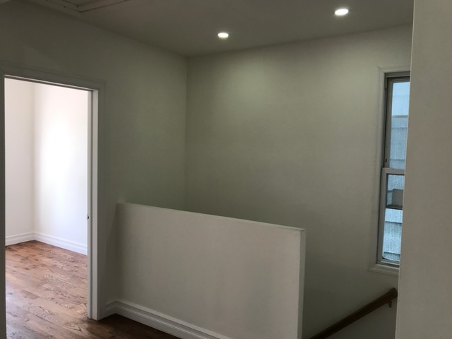 Building Photo - 110 Linwood Street