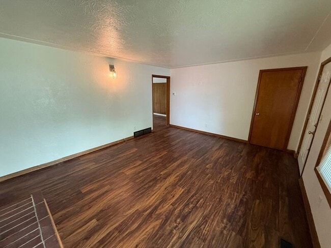 Building Photo - 5075 Lone Oak Rd SE