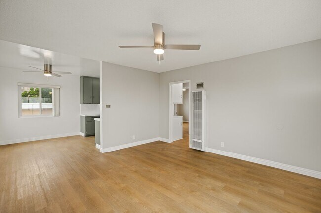Foto del edificio - 740 W 27th St