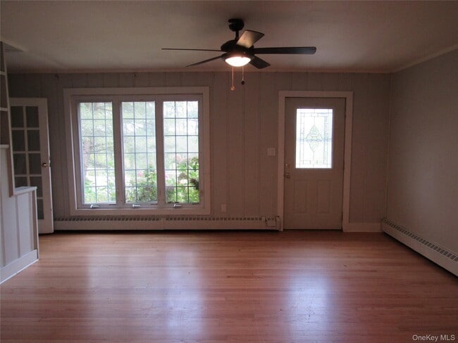 Building Photo - 30 Craigville Rd