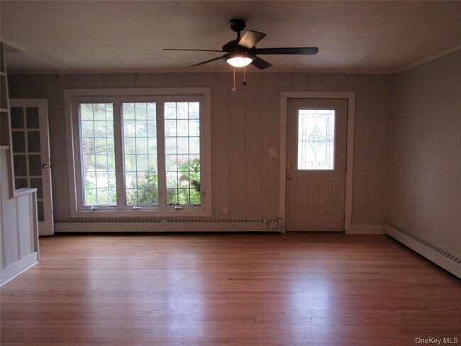 Foto del edificio - 30 Craigville Rd