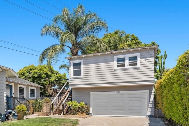 Foto del edificio - 2724 Treat St