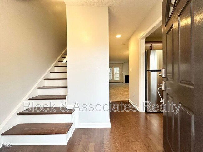 Foto del edificio - 5620 Bridgetowne Way