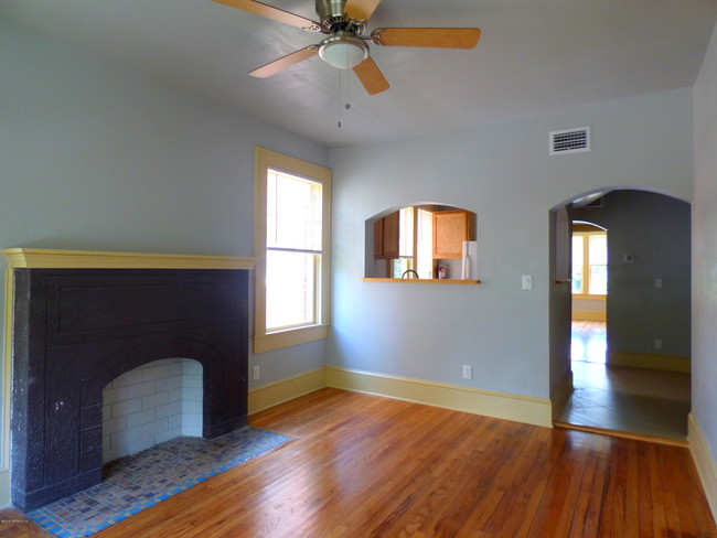 Foto del edificio - 1623 N Liberty St