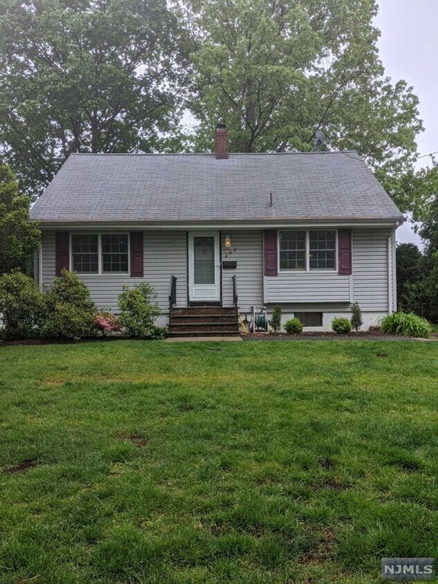 492 Dorchester Rd, Ridgewood, NJ 07450 House Rental in Ridgewood, NJ