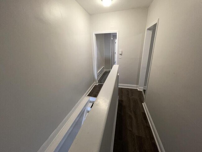 Foto del edificio - 664 N Prospect St