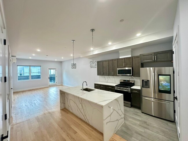Foto del edificio - 52 Cambridge Ave