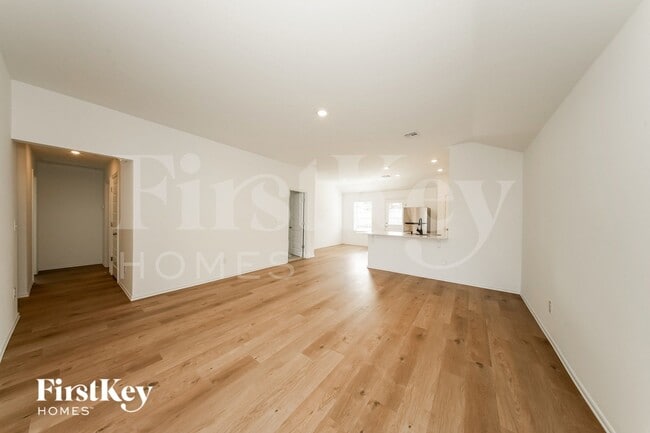 Foto del edificio - 421 Kale Rd