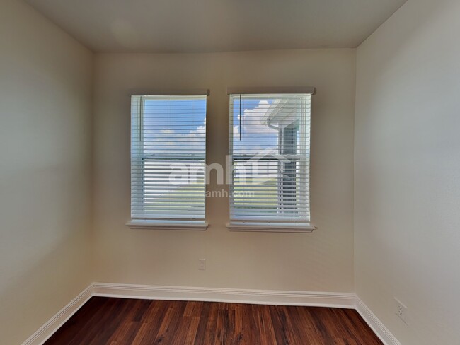 Building Photo - 2753 Ponds Trl