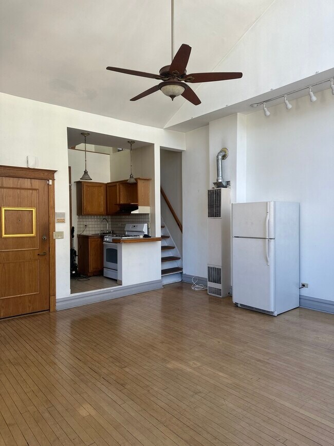 Foto del edificio - 1439 W 18th St